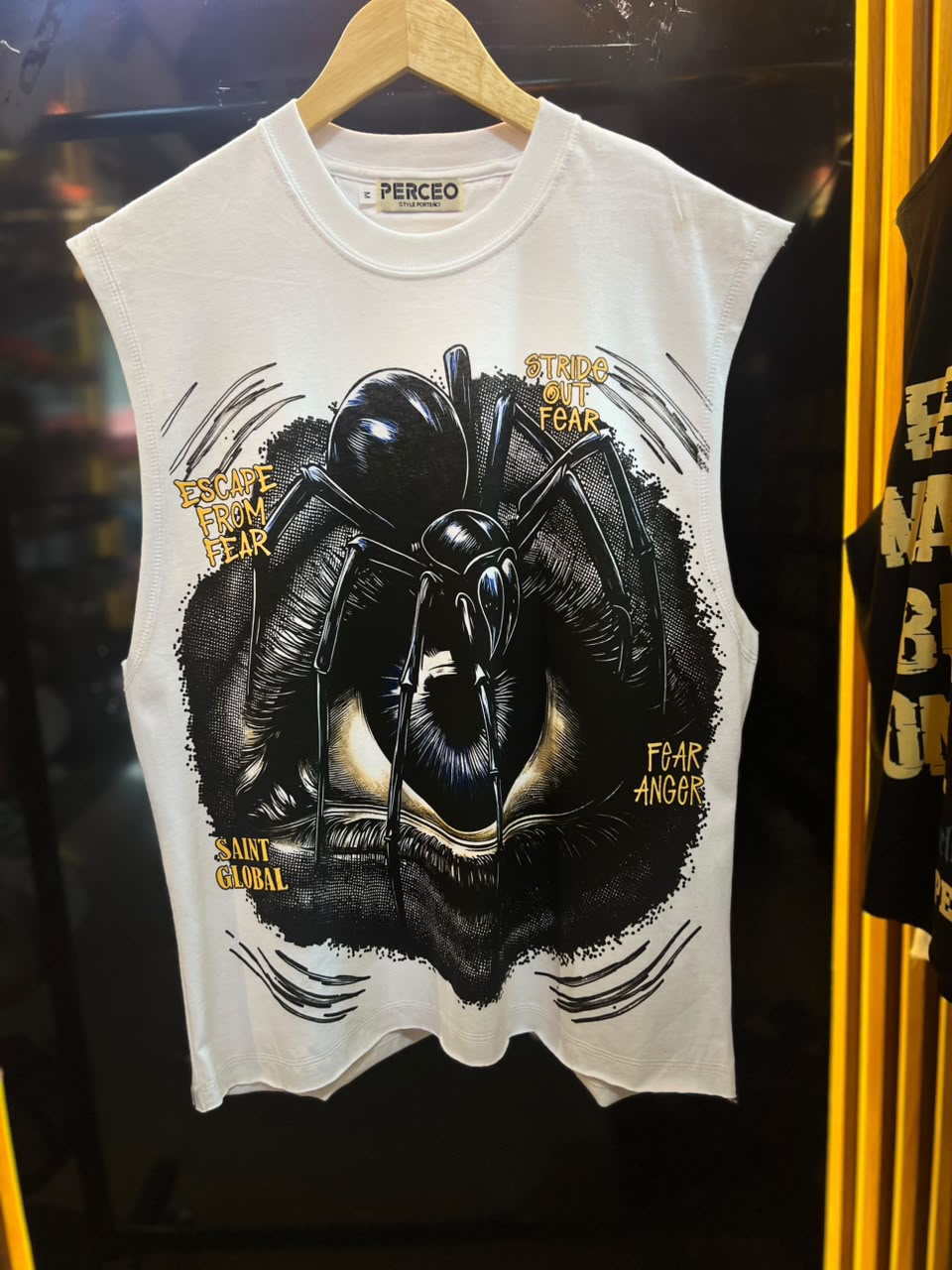 BVD Muscle Tee Blanca con negra