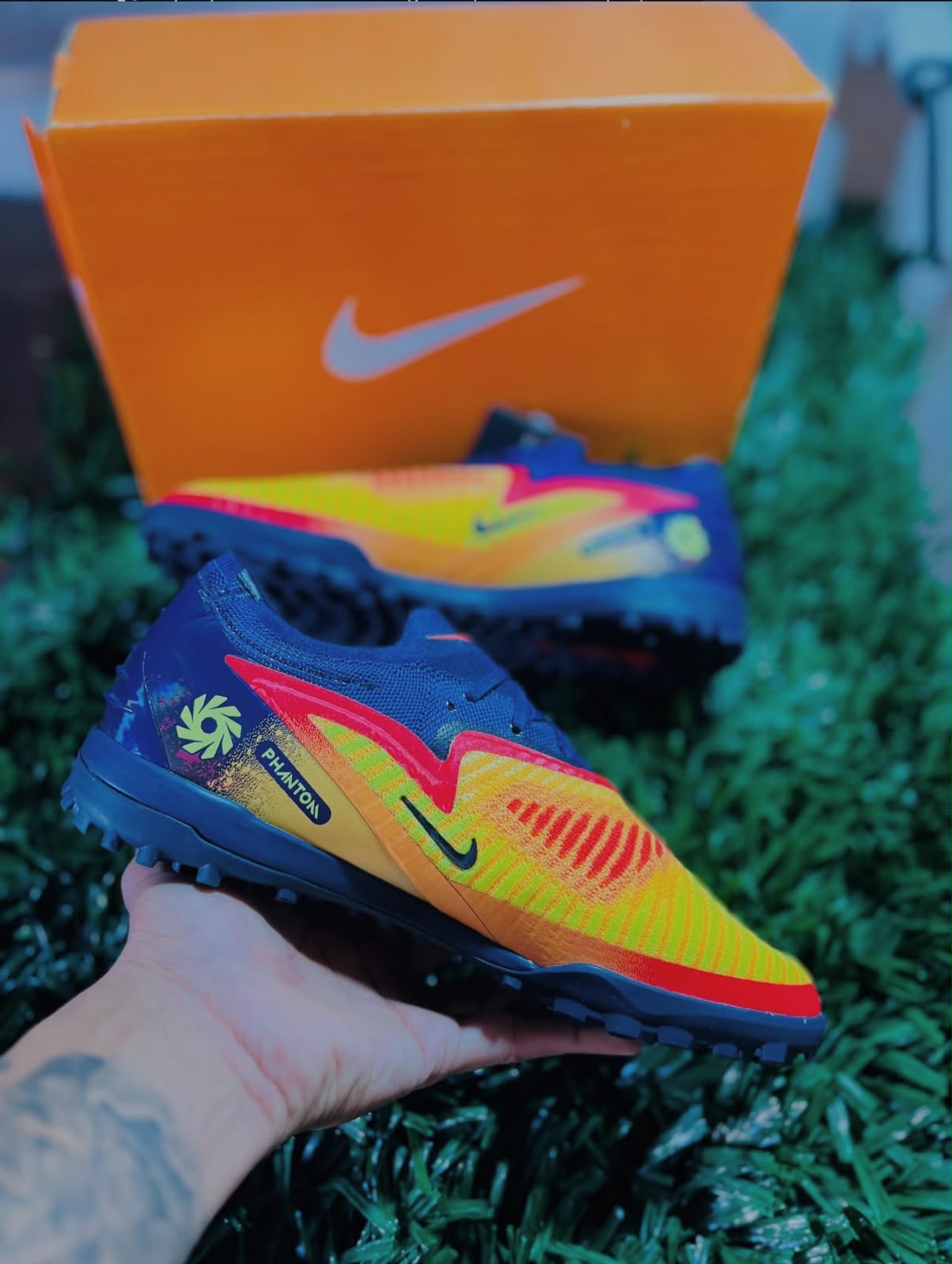 Nike Phantom Turf
