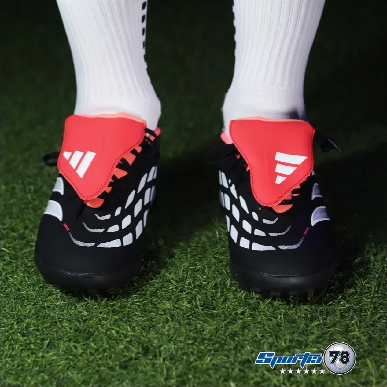Adidas negro/rojo