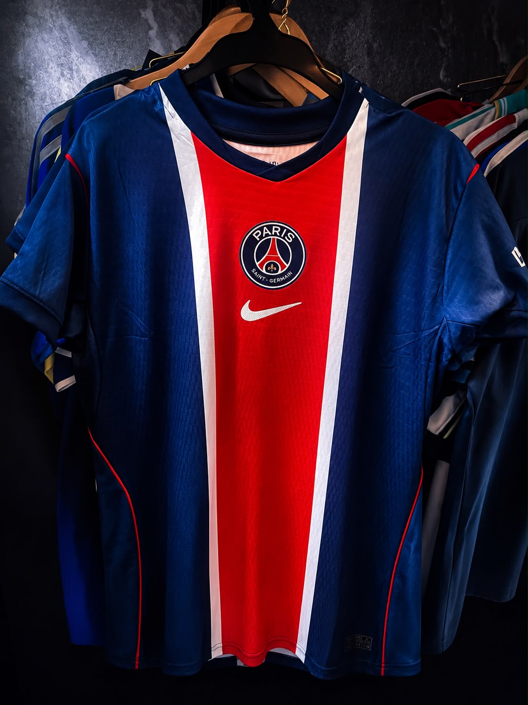 camiseta de local del Paris Saint-Germain (PSG)
